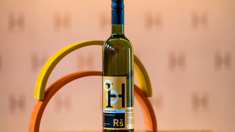 Rulandské šedé 2023, suché, bílé